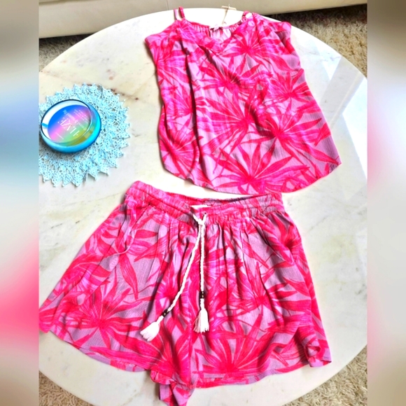 P.J. Salvage Other - NWT P.J. Salvage Tranquil Palms cami (L) & shorts (M) set in lilac/fuschia